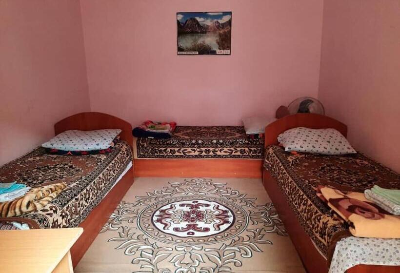 هاستل Inn Sogdiana