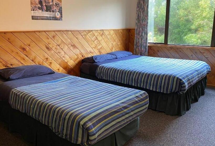 הוסטל National Park Backpackers