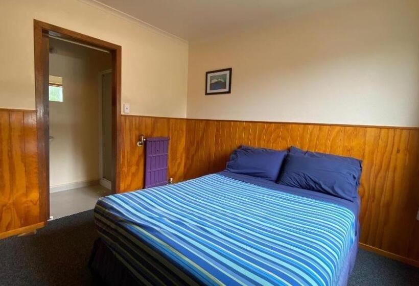 הוסטל National Park Backpackers