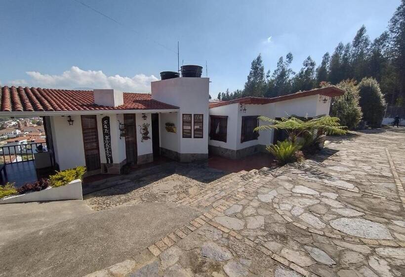 فندق صغير San Benito