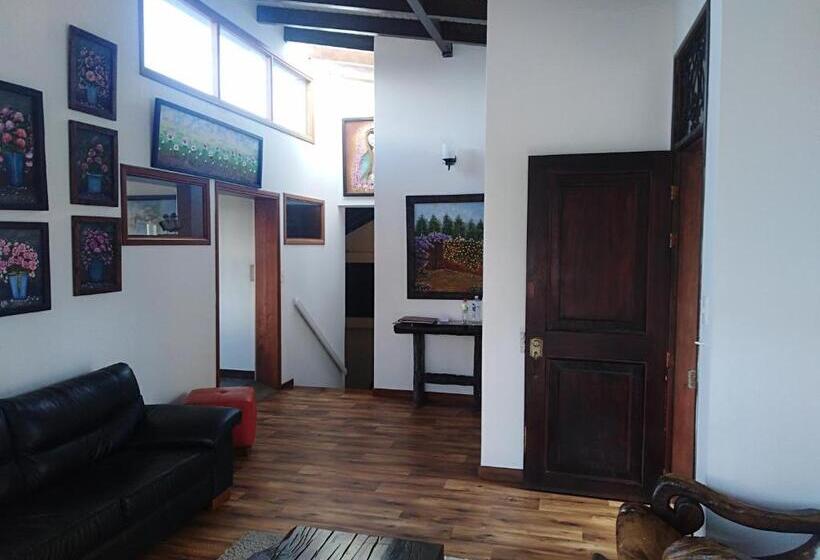 فندق صغير San Benito