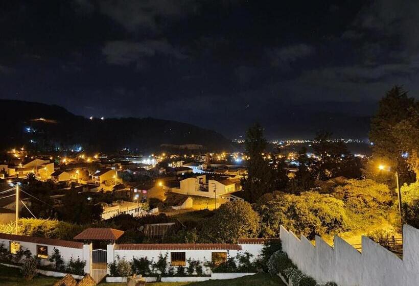 فندق صغير San Benito