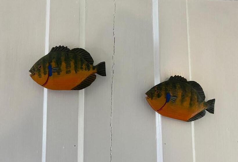 فندق صغير Shoreham Inn Bed & Breakfast