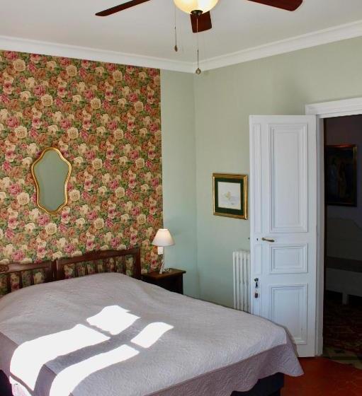 ベッドアンドブレックファースト Chambre D'hôtes La Vigneronne