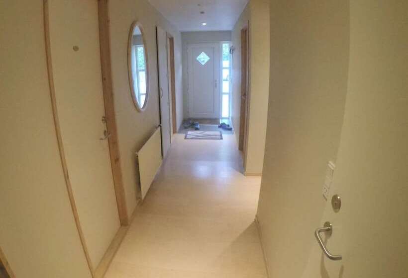 住宿加早餐  Krakureidrid