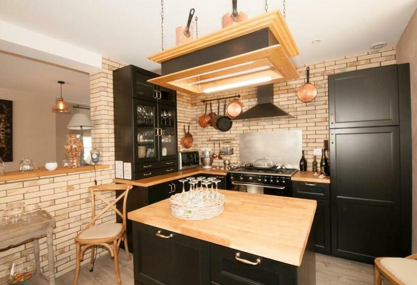 민박 Le Logis Aux Bulles