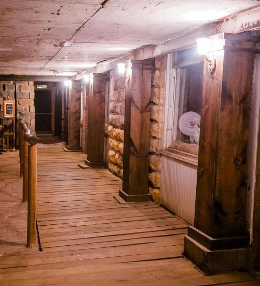 مبيت وإفطار The Historic Wolf