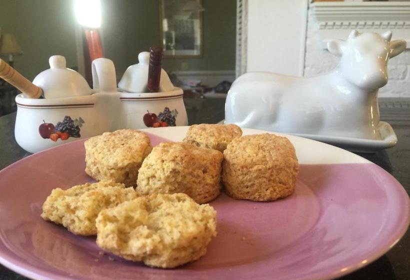 مبيت وإفطار The Walker Inn