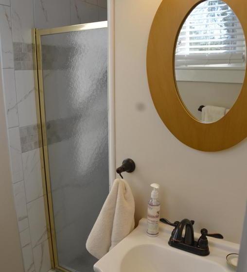 مبيت وإفطار The Walker Inn