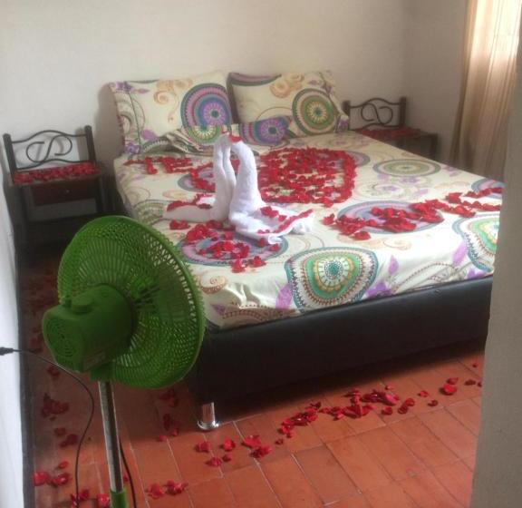 בית מלון כפרי Alojamiento Rural Gran Chaparral