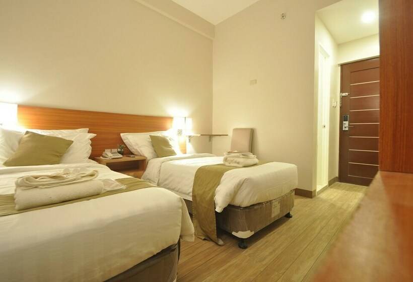 فندق Baypark Inn