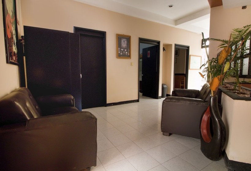 ホテル Bugambilias