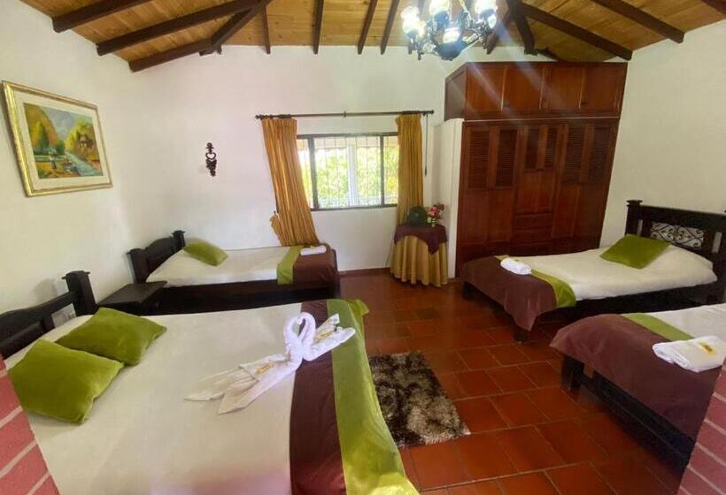 Отель Campestre La Loma Curiti