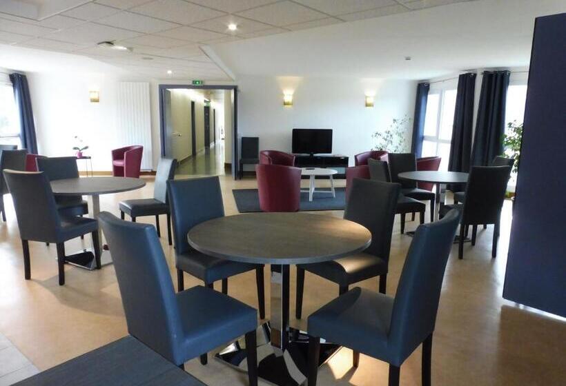 فندق Domaine De Mont Evray