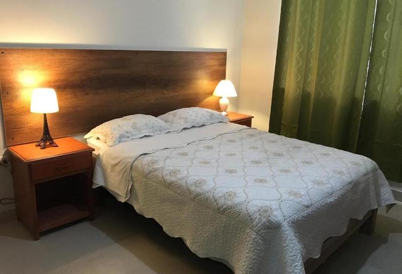 هتل El Dorado Inn