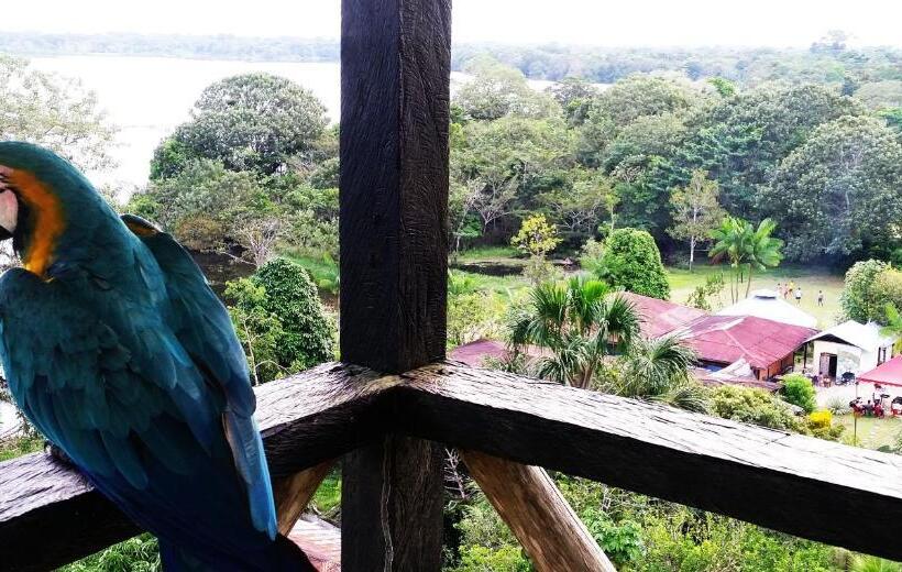 בית מלון כפרי Eware Refugio Amazonico