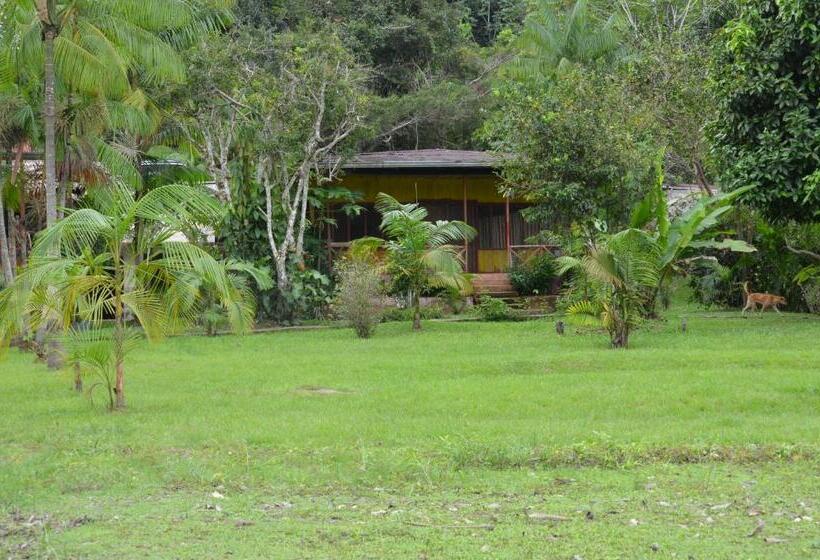 בית מלון כפרי Eware Refugio Amazonico