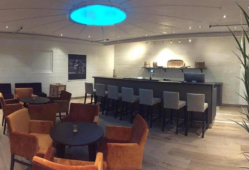 ホテル L Eikerapen Gjestegård åseral