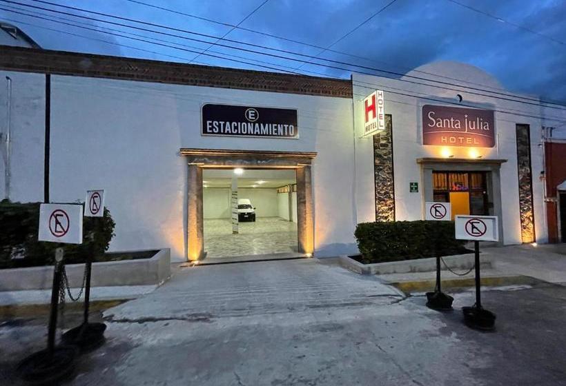ホテル Santa Julia
