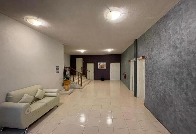 ホテル Santa Julia