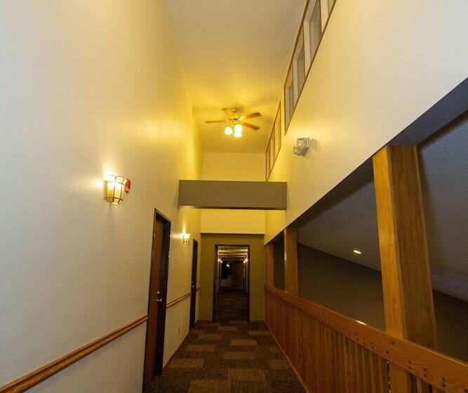 فندق Sunrise Inn