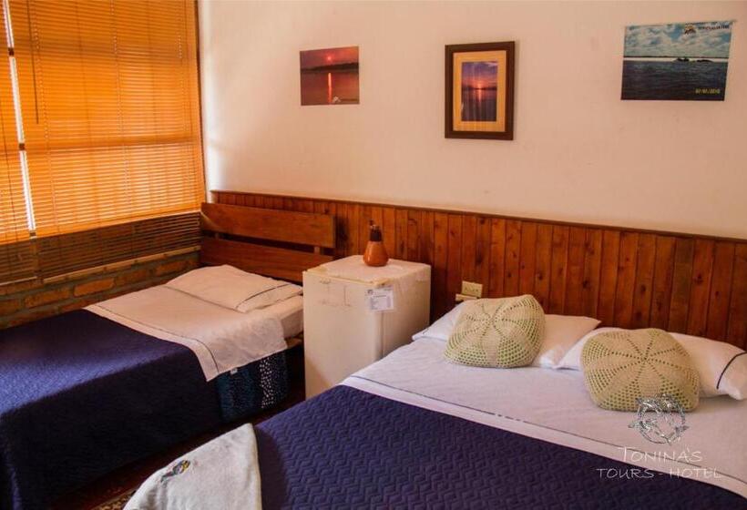 ホテル Toninas