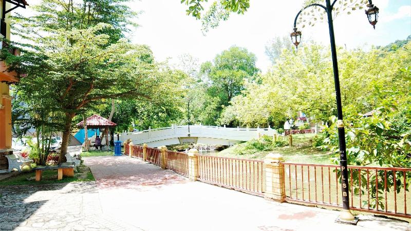 Отель Zen Rooms Basic Pantai Kok