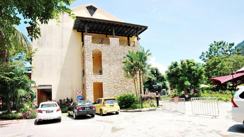 فندق Zen Rooms Basic Pantai Kok