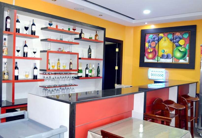 هتل Restaurante La Habana