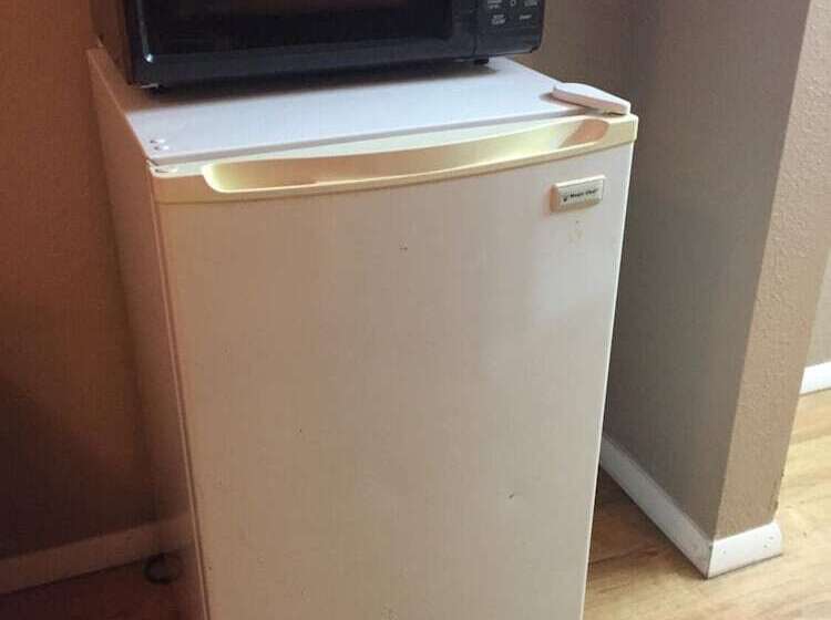 فندق على الطريق Deerfield Inn New Johnsonville