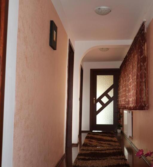 بنسيون Amelia House