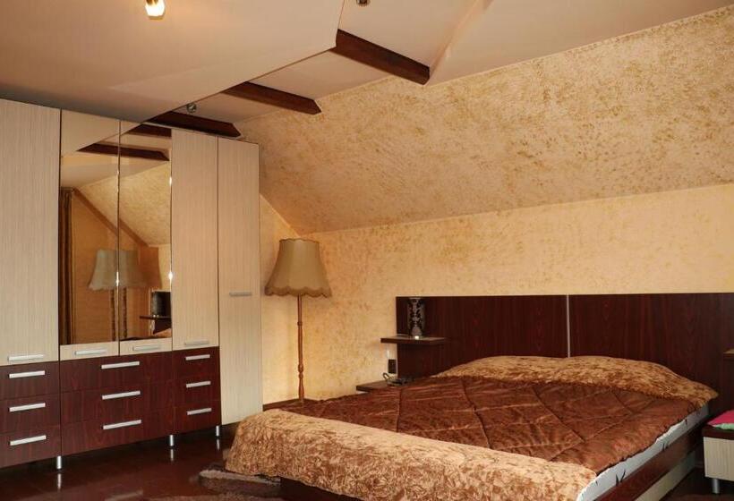 بنسيون Amelia House