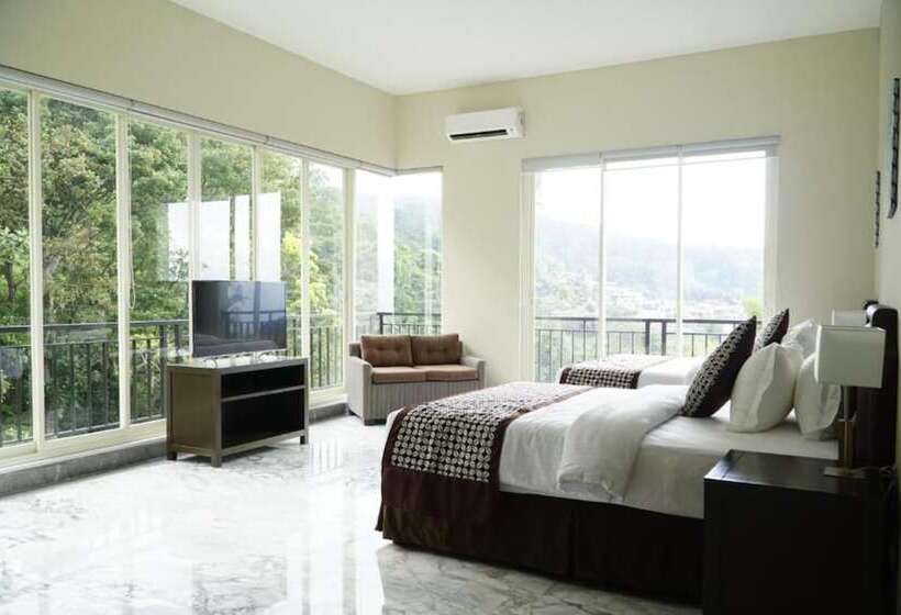 펜션 Arainn Bed & Breakfast Tretes Prigen By Ecommerceloka