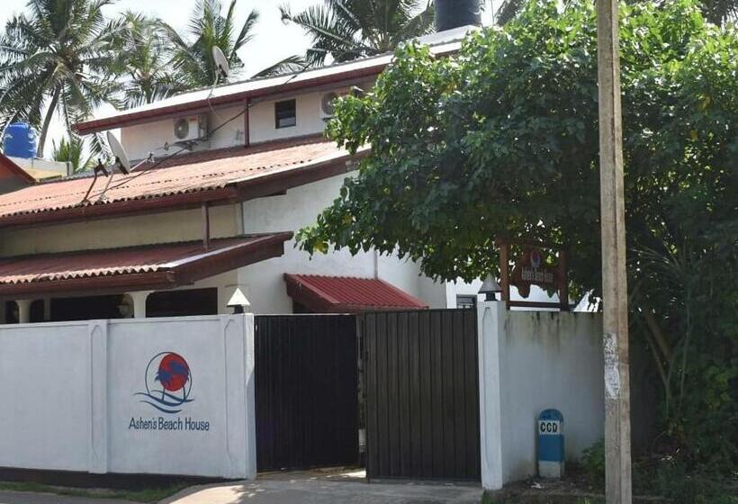 Пансион Ashen's Beach House