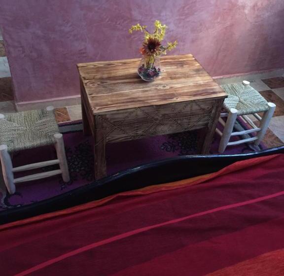 بنسيون Dar Marwa