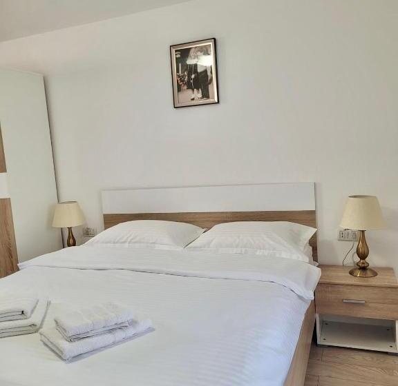 ペンション Dor De Munte