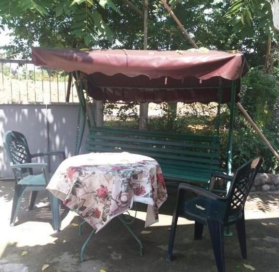 پانسیون Guest House Elena