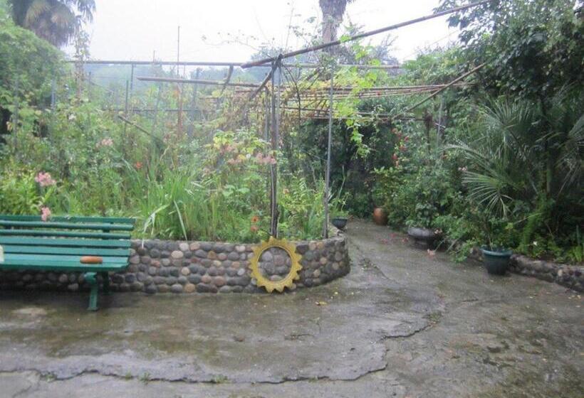 پانسیون Guest House Elena