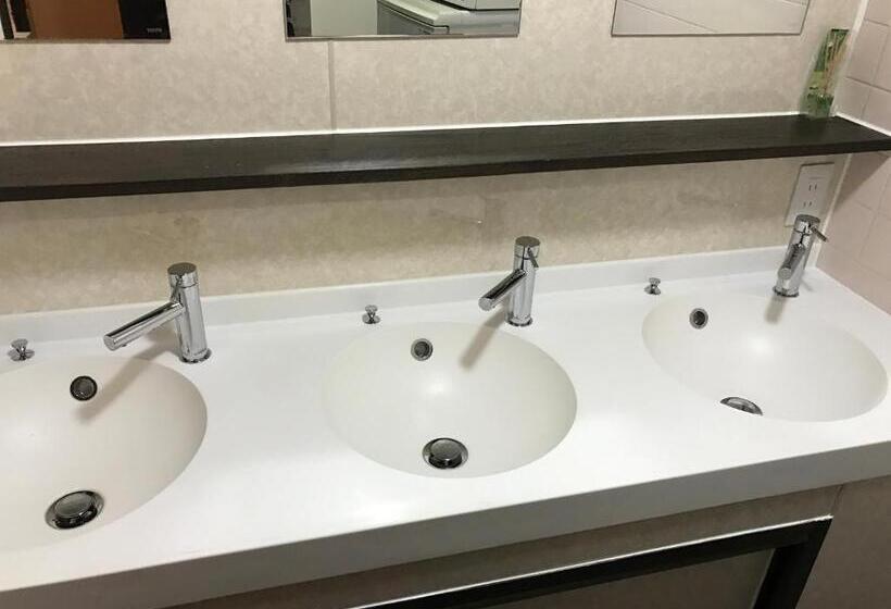 Pensionat Guest House Kuranomachi ゲストハウス蔵の街