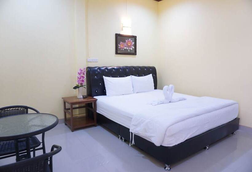 פנסיון Happy Resort Phang Nga