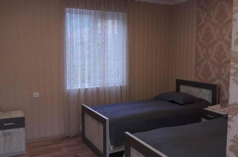 پانسیون Maxvshi