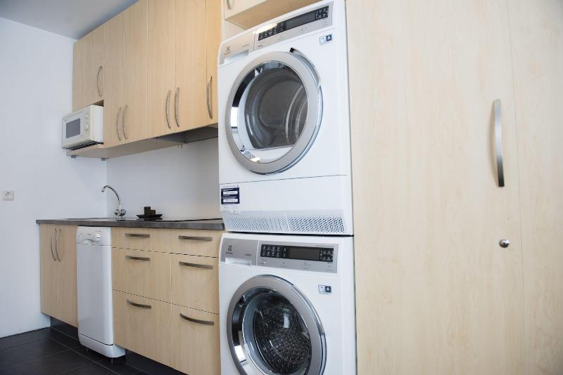 پانسیون Media Luna Guesthouse