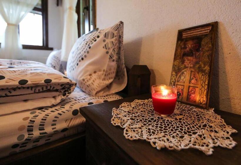 פנסיון Yancheva Guest House