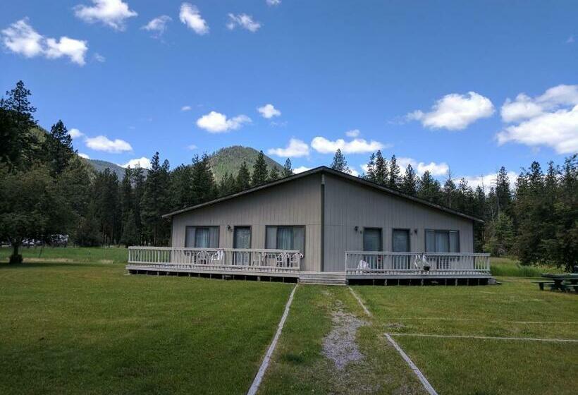 Rock Creek Mercantile & Motel