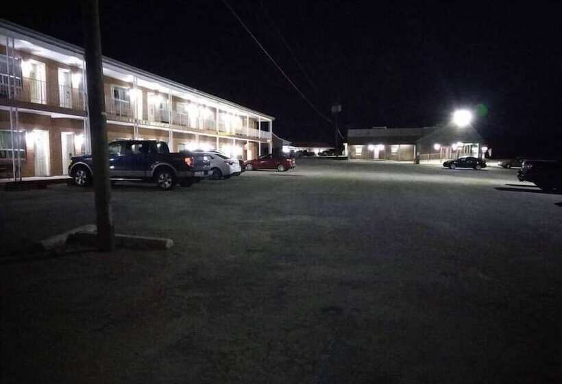 Sheldon's Motel And Restaurant