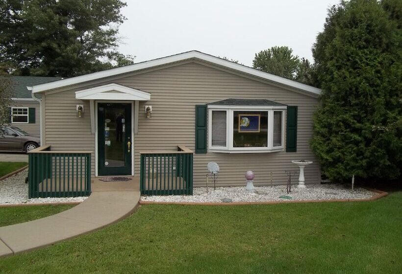 Sudbury Court Motel And Rv Park