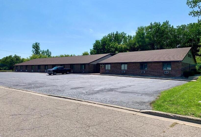 旅馆 Executive Inn