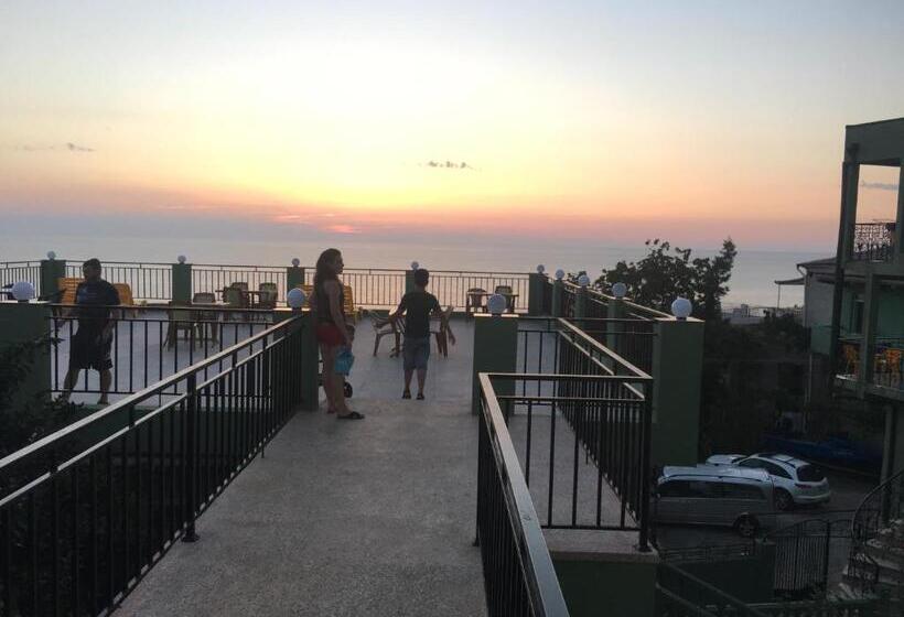 هاستل Inn David