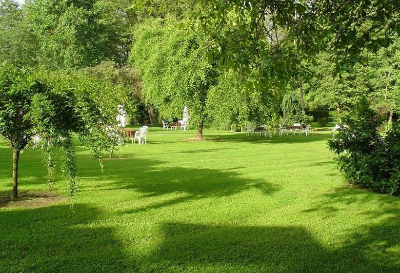 فندق صغير Le Ry D Ave