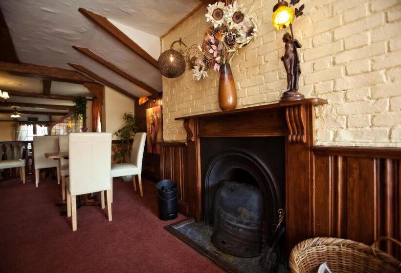 הוסטל Longfrie Inn